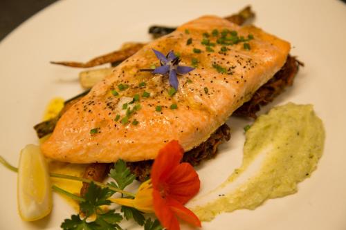 Étterem, Church Hill Boutique Lodge & Restaurant in Stewart Island