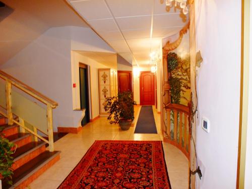 Seadmed, Valle Degli Ulivi in Motta Sant'Anastasia