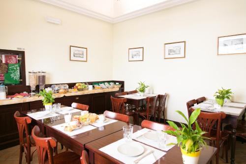Hotel Trastevere - image 4