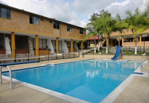 

Hotel Campestre El Estoril