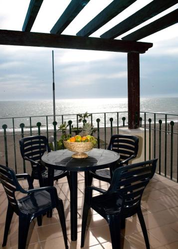 Apartamentos Euromar Playa - image 13