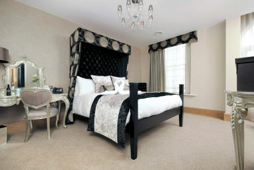 Ennios Boutique Hotel - image 5