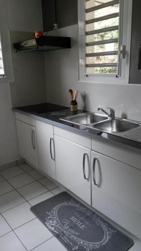 Le Reve Bleu near La Tontouta International Airport