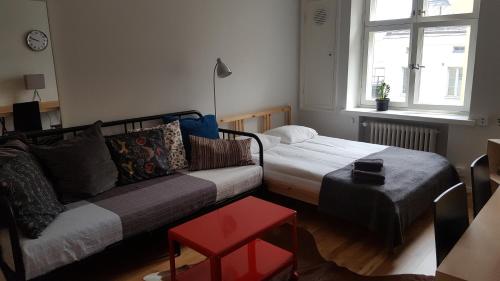 

Kalevankatu studio apartment