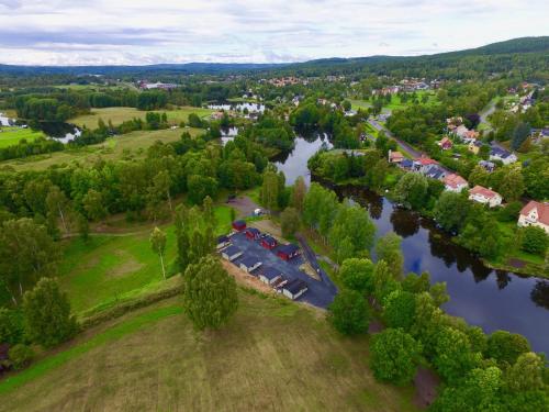 B&B Smedjebacken - Smedens Stugby - Bed and Breakfast Smedjebacken