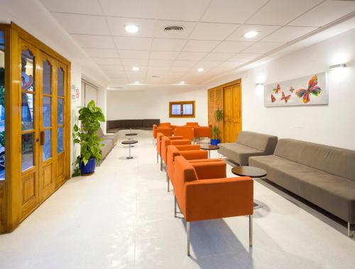 Hostal Adelino