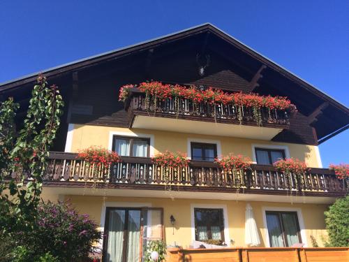 B&B Mitterndorf im Steirischen Salzkammergut - Haus Edeltraut - Bed and Breakfast Mitterndorf im Steirischen Salzkammergut