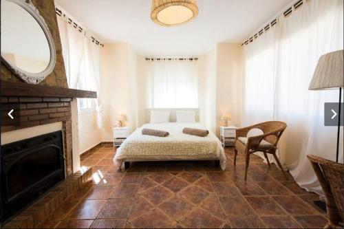 Villa Buenavista Malaga - sea view, private heated pool, spa, 5 bedrooms, Málaga (photo 3)