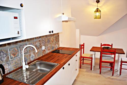 Deluxe Apartment image 8