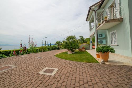  Apartment, Pension in Opatija