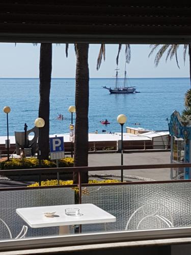 Il Ponentino in 瓦拉澤