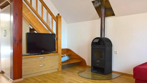 Vineyard Cottage Lustek