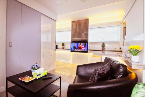 Two-Bedroom Corner Apartment