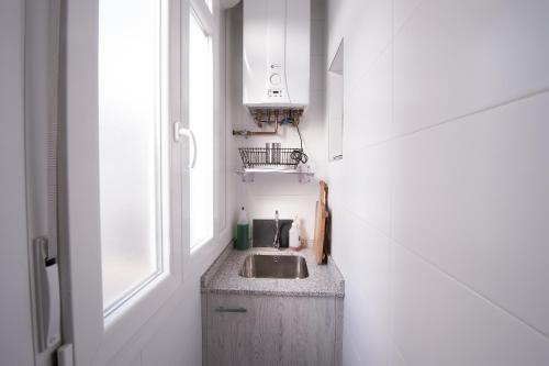 For You Rentals Acacias apartment TEMPORAL PDA115, Madrid (fotografie 9)
