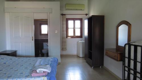 Elausa Hotel & Restaurant - image 11