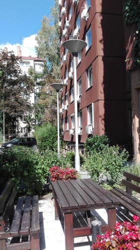 West City Apartments - image 8