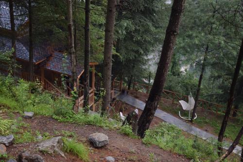 Kudrat - A Boutique Homestay- Tirthan Valley