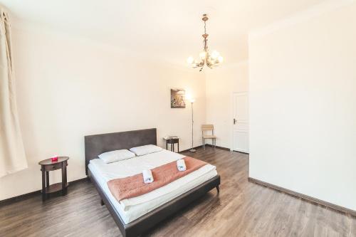 Miesnieku Old Town apartment - image 6