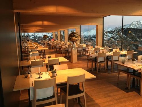 Hotel Belalp - image 6