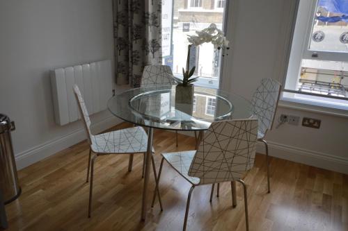 1A Opera House (first floor) - image 4