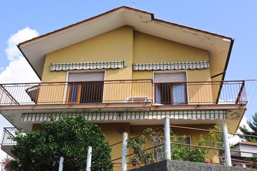  casa di erika, Pension in Varraze bei Rovieto