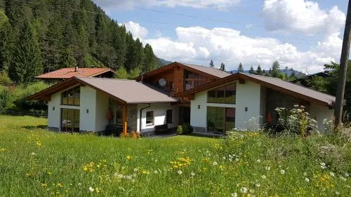 Zugspitzchalets in Biberwier, Österreich