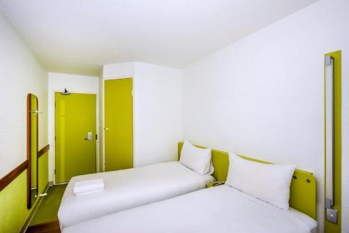 Ibis Budget St Peters - image 5