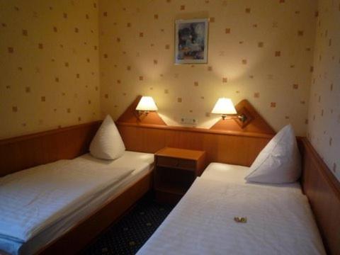 Hotel Zur Linde Room Type - Triple Room