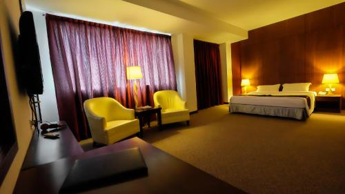 Times Hotel near Brunei Museum