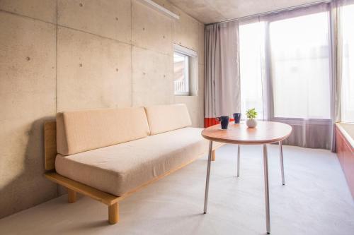 URBAN LODGE 駒込