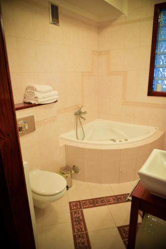 Hotel Artis - image 3