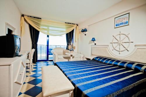 Chaika Beach Resort - image 5