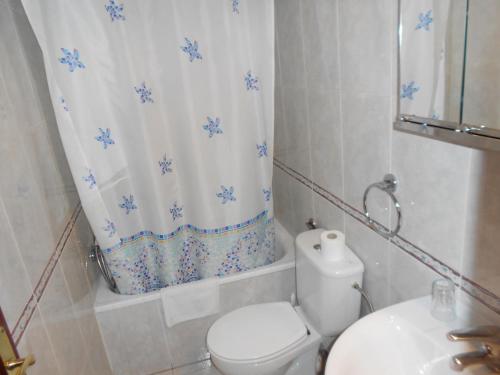 Hostal Internacional - image 8