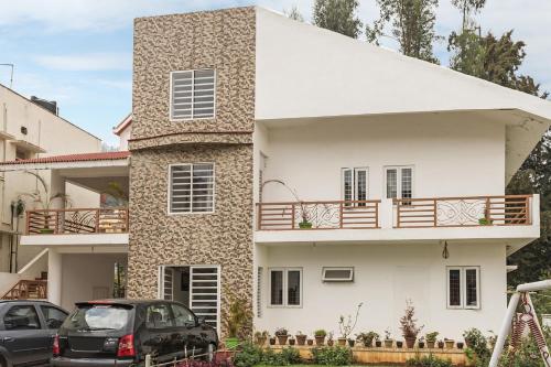 

6-BR villa near Rose Garden, by GuestHouser