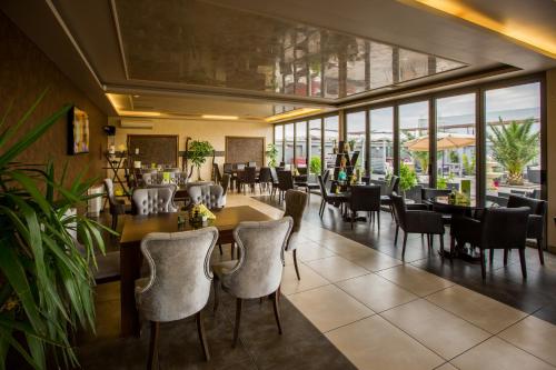 餐廳, 普羅夫迪夫廣場酒店 (Plaza Hotel Plovdiv) in 普羅夫迪夫西區