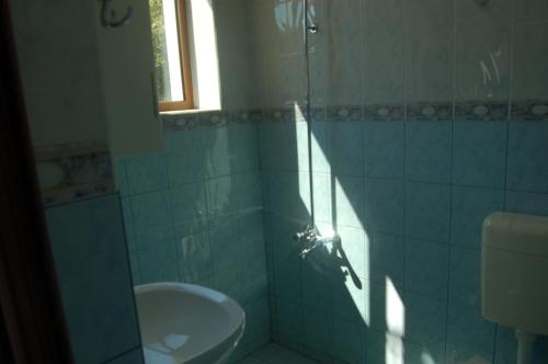 Double Room image 5