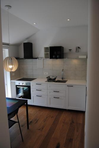 Apartment with Free Parking, Lublaň (fotografie 2)
