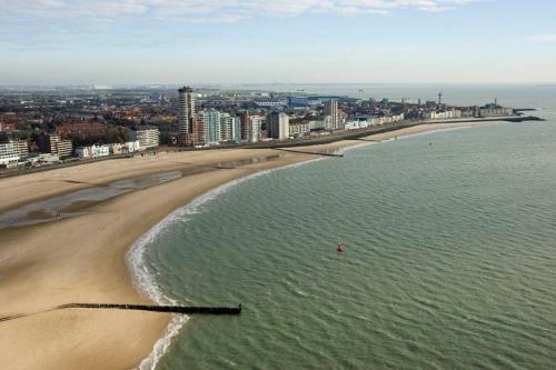 City2Beach Hotel - image 7