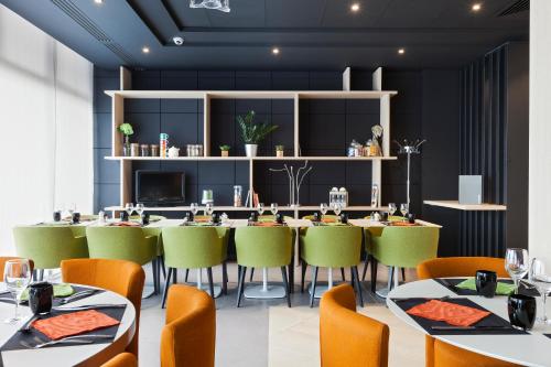 Novotel Tours Centre Gare - image 14