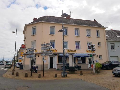 Hotel Restaurant l'Avenir - Hôtel - Saint-Pierre-des-Corps