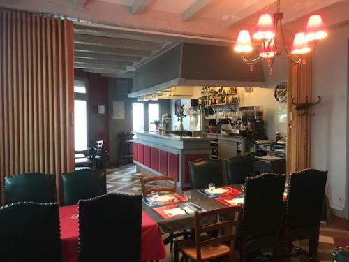 Hotel Restaurant l'Avenir – Saint-Pierre-des-Corps, TN