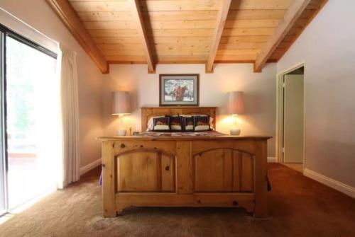 Treehouse Lodge - image 14