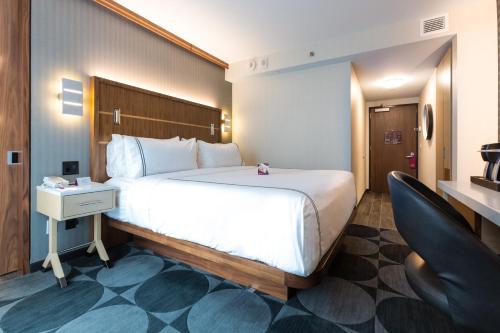 Crowne Plaza Hy36 Midtown Manhattan by IHG