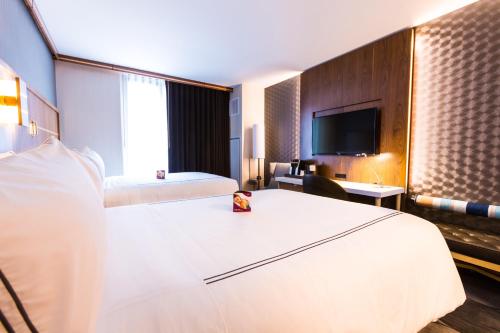 1 double bed