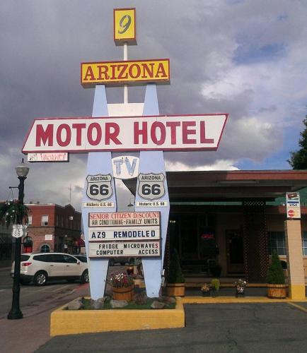 Arizona 9 Motor Hotel