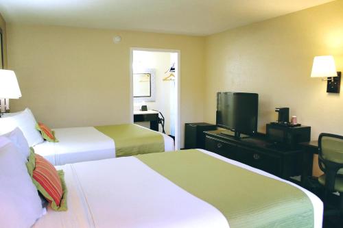 Residence Hub Inn and Suites in Marianna (FL)