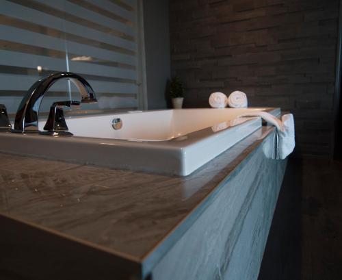 Hotel Le Voyageur in Sept-Iles (QC)