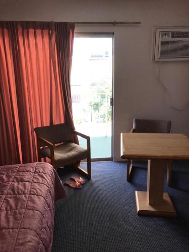 

Hollywood Premiere Motel