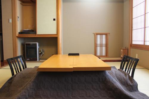 Japanese-Style Twin Room with Terrace