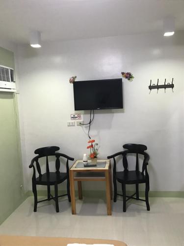 Alzeah's Place Room for Rent